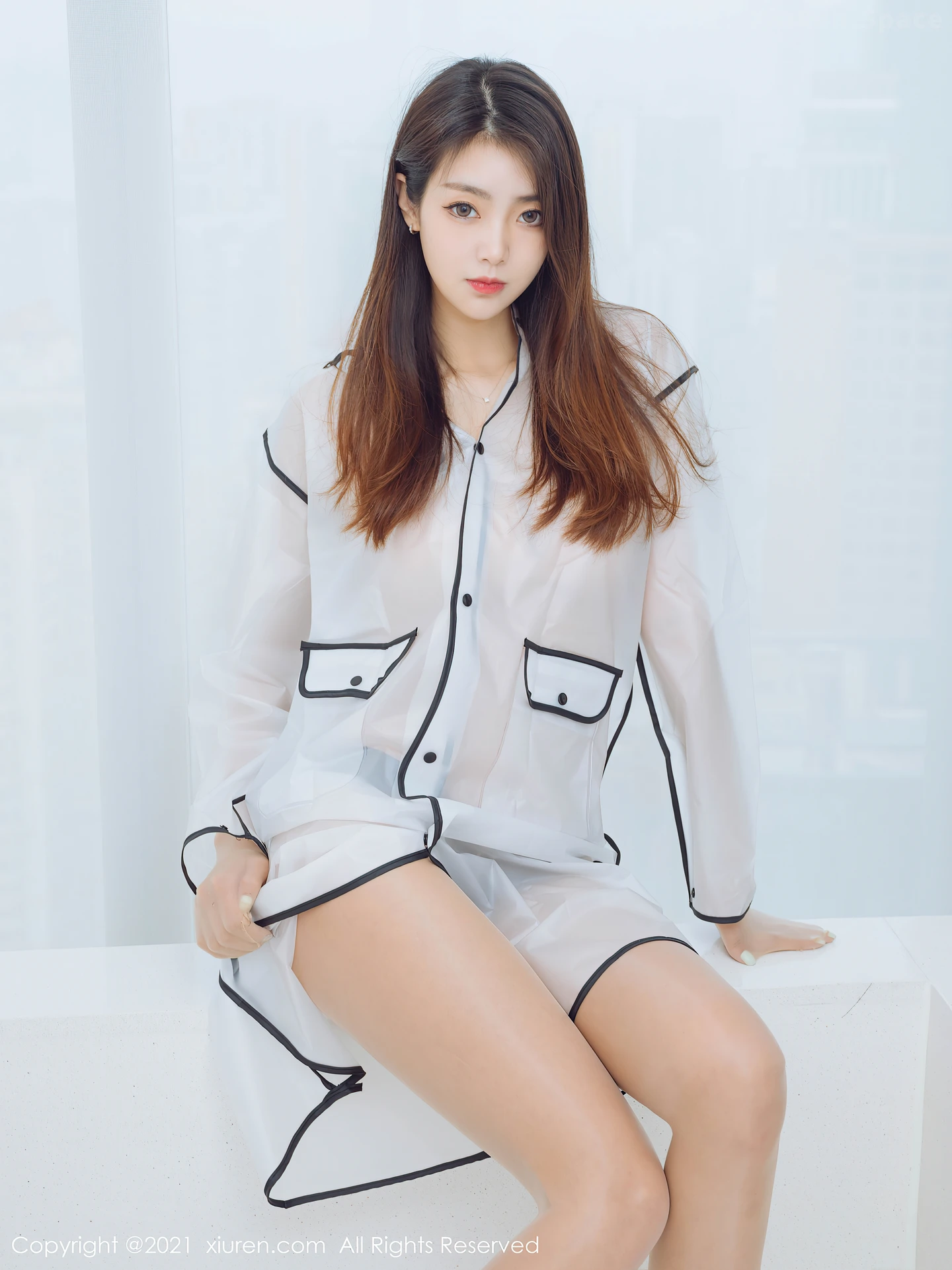 图片[4]-[XiuRen秀人网]VOL.3821 模特可乐Vicky私房浴室性感薄透白衬衣配肉丝裤袜迷人诱惑写真52P-秀人网官方网站